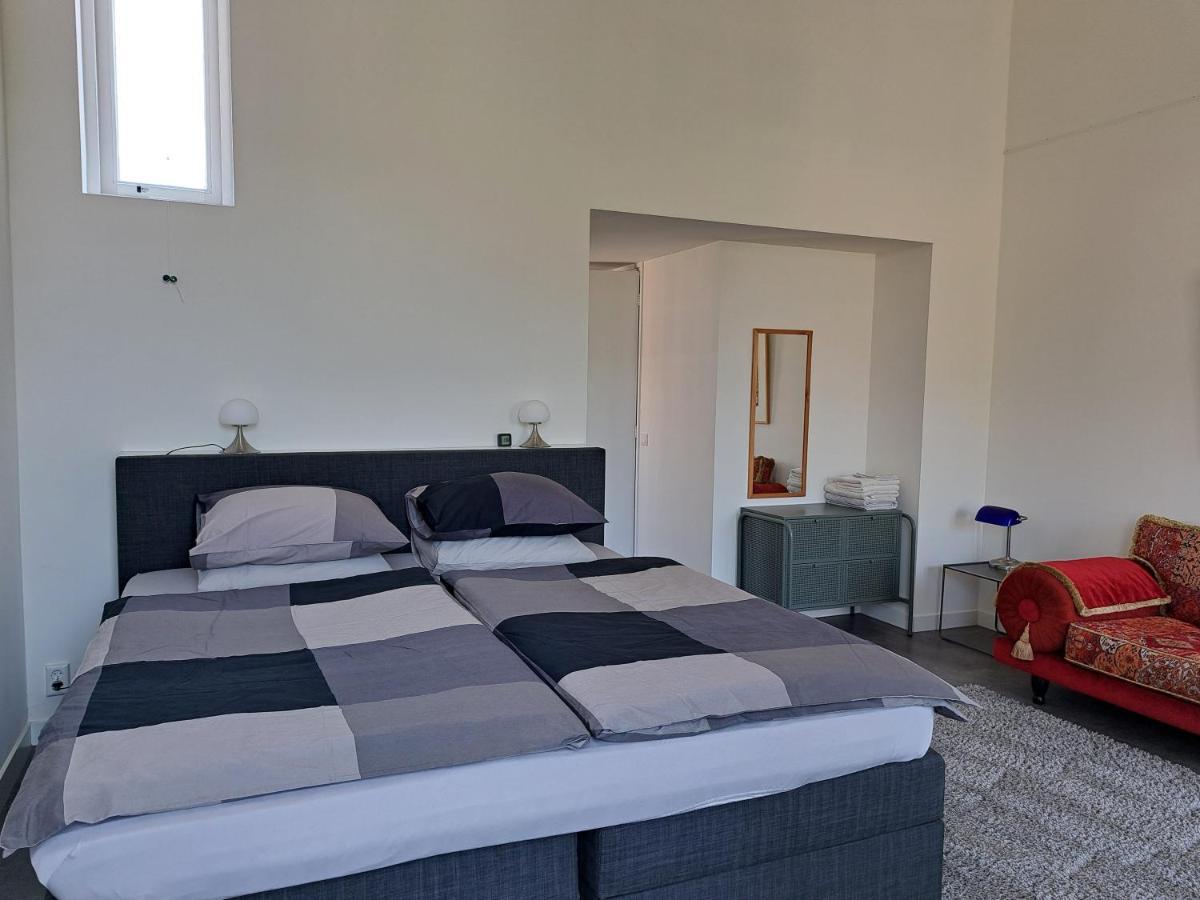 Luxe Ruime Studio Op Unieke, Rustige Locatie Dokkum Extérieur photo